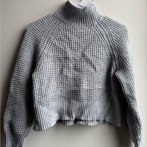 American Eagle Outfitters Light Gray Waffle-Knit Turtleneck Sweater